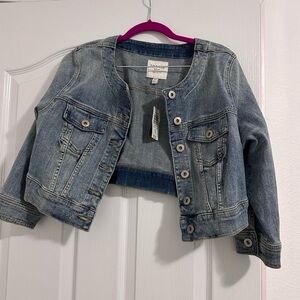 Crop Jean Jacket 🧥